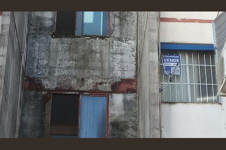 Apartamento para alugar com 42m², 2 quartos e sem vaga Apartamento para alugar com 42m², 2 quartos e sem vagaPlaca