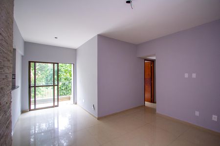 Sala de apartamento para alugar com 2 quartos, 65m² em Barro Vermelho, São Gonçalo