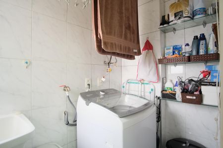 Apartamento à venda com 78m², 2 quartos e 2 vagasÁrea de Serviço
