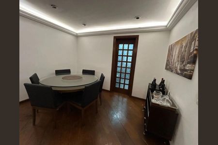 Apartamento à venda com 110m², 3 quartos e 2 vagasFoto 02