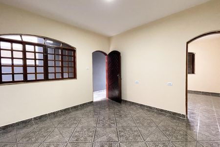 Casa para alugar com 200m², 1 quarto e 5 vagas Casa para alugar com 200m², 1 quarto e 5 vagasSala