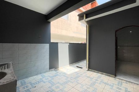 Casa para alugar com 200m², 1 quarto e 5 vagas Casa para alugar com 200m², 1 quarto e 5 vagasÁrea de Serviço