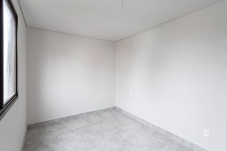 Apartamento à venda com 152m², 3 quartos e 2 vagas Apartamento à venda com 152m², 3 quartos e 2 vagasSuíte