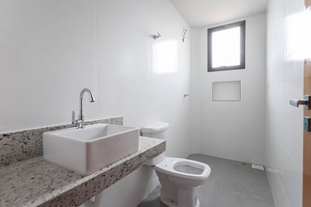 Apartamento à venda com 152m², 3 quartos e 2 vagas Apartamento à venda com 152m², 3 quartos e 2 vagasBanheiro social 1
