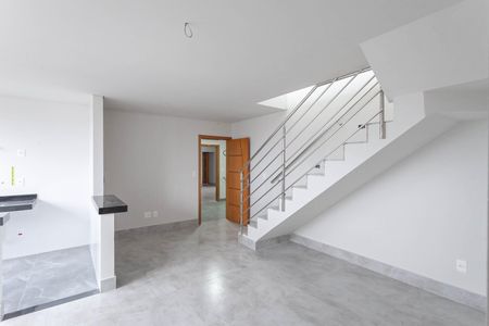 Apartamento à venda com 152m², 3 quartos e 2 vagas Apartamento à venda com 152m², 3 quartos e 2 vagasSala/Cozinha