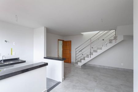 Apartamento à venda com 152m², 3 quartos e 2 vagas Apartamento à venda com 152m², 3 quartos e 2 vagasSala/Cozinha