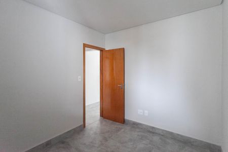 Apartamento à venda com 152m², 3 quartos e 2 vagas Apartamento à venda com 152m², 3 quartos e 2 vagasQuarto 1