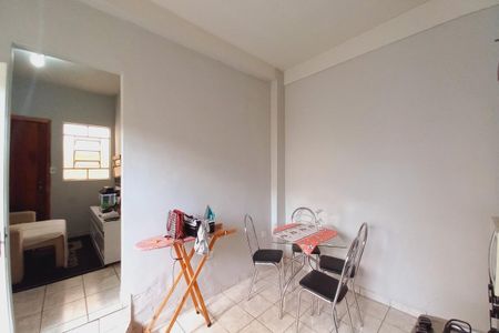 Casa à venda com 330m², 4 quartos e 2 vagas Casa à venda com 330m², 4 quartos e 2 vagasCozinha