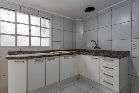 Apartamento à venda com 75m², 2 quartos e 1 vagaCozinha