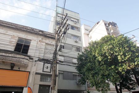 Apartamento à venda com 80m², 1 quarto e sem vagaFachada