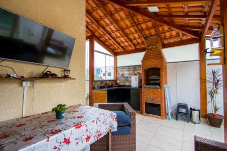 Apartamento à venda com 90m², 2 quartos e 2 vagasEspaço gourmet