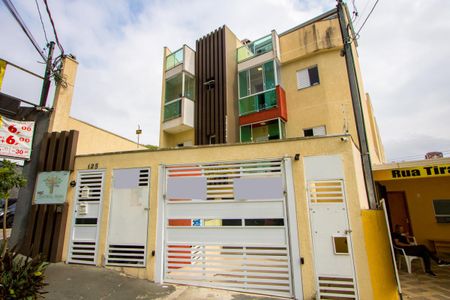 Apartamento à venda com 90m², 2 quartos e 2 vagasFachada