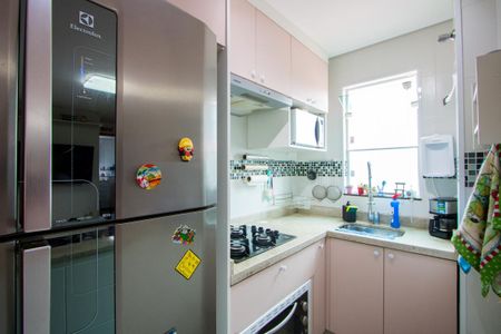 Apartamento à venda com 90m², 2 quartos e 2 vagasCozinha