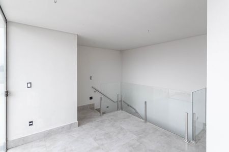 Apartamento à venda com 147m², 3 quartos e 2 vagas Apartamento à venda com 147m², 3 quartos e 2 vagasCobertura - Sala 2