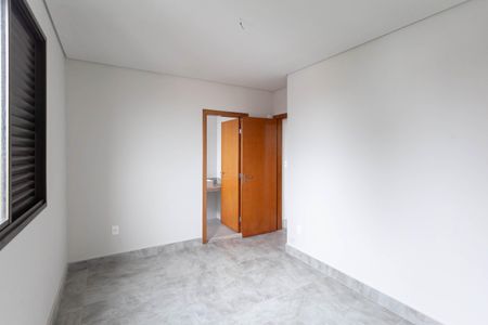 Apartamento à venda com 147m², 3 quartos e 2 vagas Apartamento à venda com 147m², 3 quartos e 2 vagasSuíte