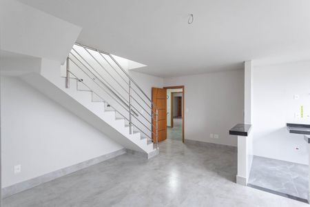 Apartamento à venda com 147m², 3 quartos e 2 vagas Apartamento à venda com 147m², 3 quartos e 2 vagasSala/Cozinha
