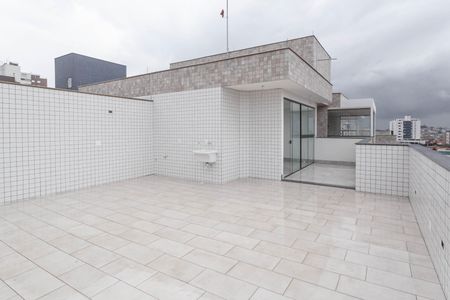 Apartamento à venda com 147m², 3 quartos e 2 vagas Apartamento à venda com 147m², 3 quartos e 2 vagasCobertura
