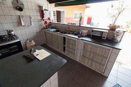 Casa à venda com 450m², 5 quartos e 4 vagas Casa à venda com 450m², 5 quartos e 4 vagasÁrea externa