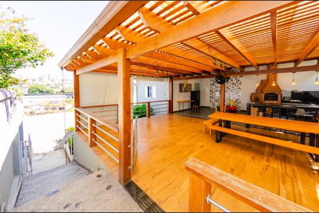 Casa à venda com 497m², 4 quartos e 6 vagasÁrea gourmet