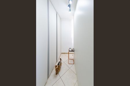 Casa à venda com 497m², 4 quartos e 6 vagasCloset 2 suíte 2