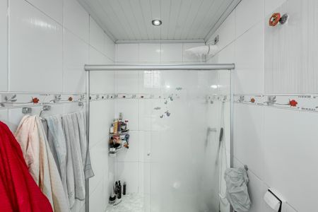 Casa à venda com 350m², 3 quartos e 2 vagas Casa à venda com 350m², 3 quartos e 2 vagasBanheiro da Suíte