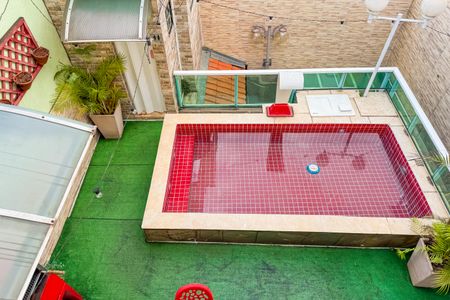 Casa à venda com 350m², 3 quartos e 2 vagas Casa à venda com 350m², 3 quartos e 2 vagasVista do Quarto 2