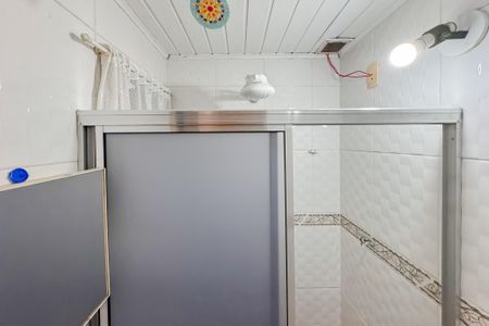 Casa à venda com 350m², 3 quartos e 2 vagas Casa à venda com 350m², 3 quartos e 2 vagasEdícula