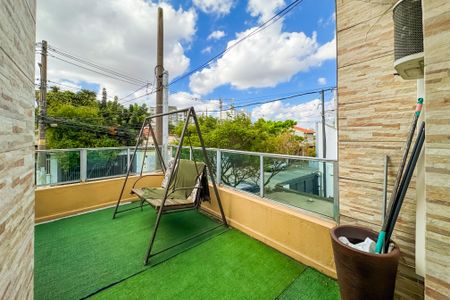Casa à venda com 350m², 3 quartos e 2 vagas Casa à venda com 350m², 3 quartos e 2 vagasVaranda da Suíte