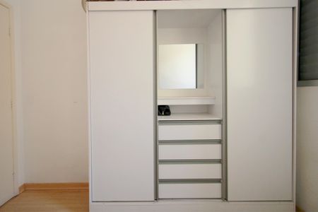 Apartamento à venda com 59m², 2 quartos e 1 vagaQuarto 2