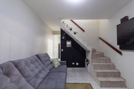 Casa à venda com 150m², 3 quartos e 2 vagasSala