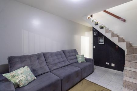 Casa à venda com 150m², 3 quartos e 2 vagasSala