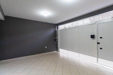 Casa à venda com 150m², 3 quartos e 2 vagasGaragem