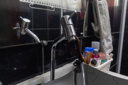 Casa à venda com 150m², 3 quartos e 2 vagasBanheiro - torneira