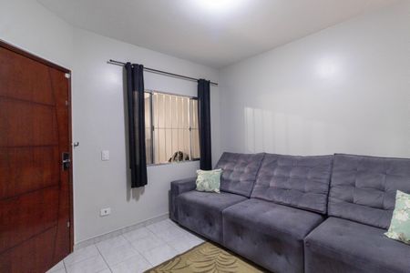 Casa à venda com 150m², 3 quartos e 2 vagasSala