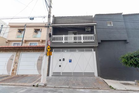 Casa à venda com 150m², 3 quartos e 2 vagasFachada