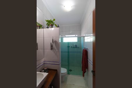 Casa à venda com 250m², 3 quartos e 3 vagas Casa à venda com 250m², 3 quartos e 3 vagasBanheiro dos quartos 01 e 02