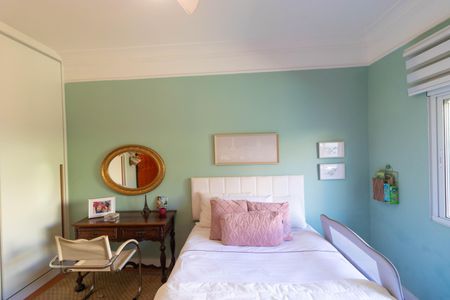 Casa à venda com 250m², 3 quartos e 3 vagas Casa à venda com 250m², 3 quartos e 3 vagasQuarto 02