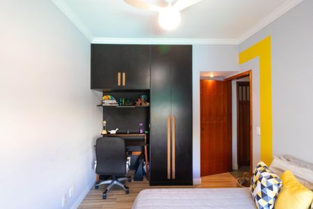 Casa à venda com 250m², 3 quartos e 3 vagas Casa à venda com 250m², 3 quartos e 3 vagasQuarto 01