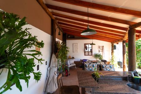 Casa à venda com 250m², 3 quartos e 3 vagas Casa à venda com 250m², 3 quartos e 3 vagasÁrea Gourmet