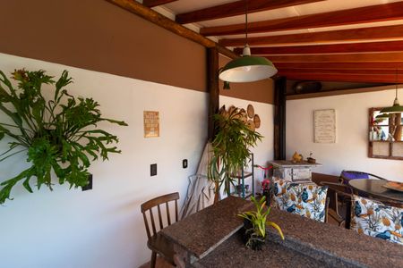 Casa à venda com 250m², 3 quartos e 3 vagas Casa à venda com 250m², 3 quartos e 3 vagasÁrea Gourmet