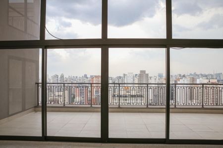 Apartamento à venda com 312m², 3 quartos e 4 vagasVaranda da Sala