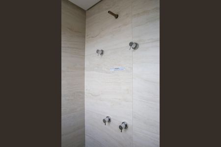 Apartamento à venda com 312m², 3 quartos e 4 vagasBanheiro da Suíte 2