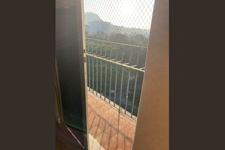 Apartamento à venda com 78m², 2 quartos e 1 vagaVista