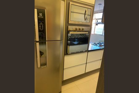 Apartamento à venda com 78m², 2 quartos e 1 vagaCozinha