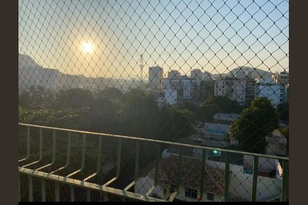 Apartamento à venda com 78m², 2 quartos e 1 vagaVista