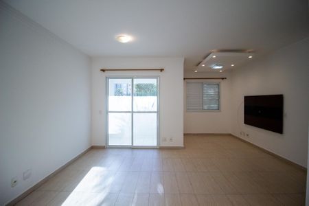 Apartamento para alugar com 68m², 2 quartos e 1 vaga Apartamento para alugar com 68m², 2 quartos e 1 vagaSala