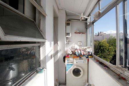 Apartamento à venda com 63m², 2 quartos e 1 vagaCozinha + Área de Serviço