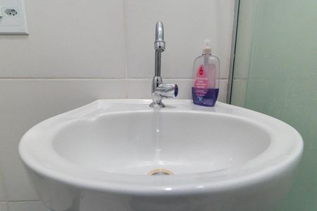 Studio à venda com 17m², 1 quarto e sem vagaBanheiro Detalhe