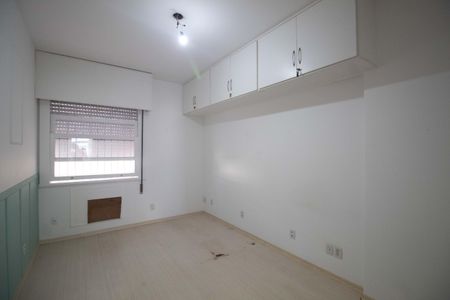 Apartamento à venda com 241m², 4 quartos e 1 vagaQuarto 1
