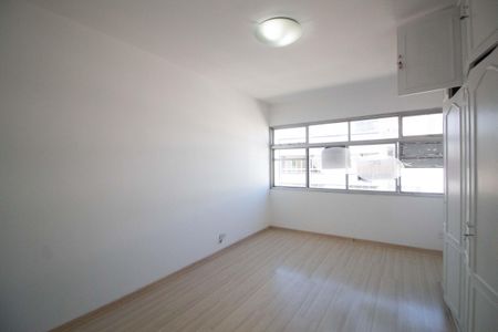Apartamento à venda com 241m², 4 quartos e 1 vagaSuíte